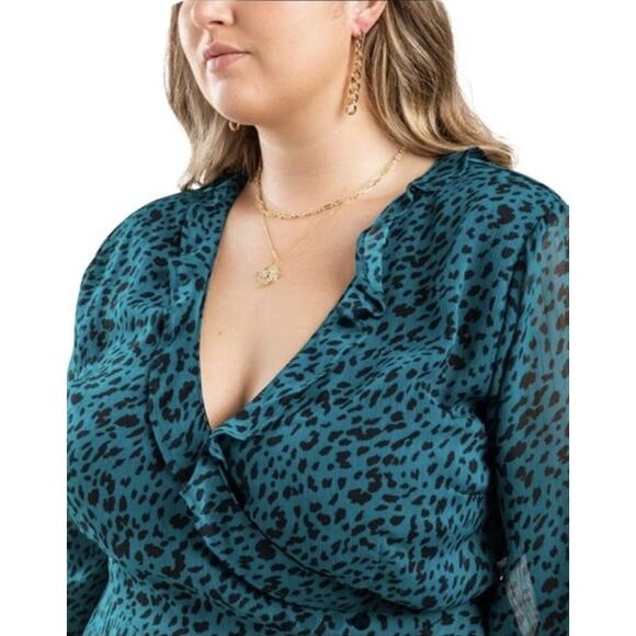 Mi Ami 1X Animal print teal wrap blouse silky crossover - Picture 2 of 6